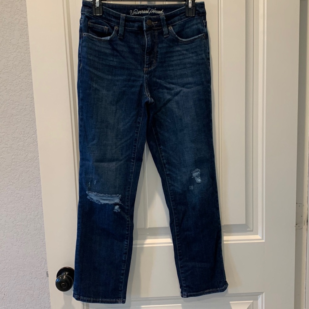 Sz 2 Universal Thread cropped jeans